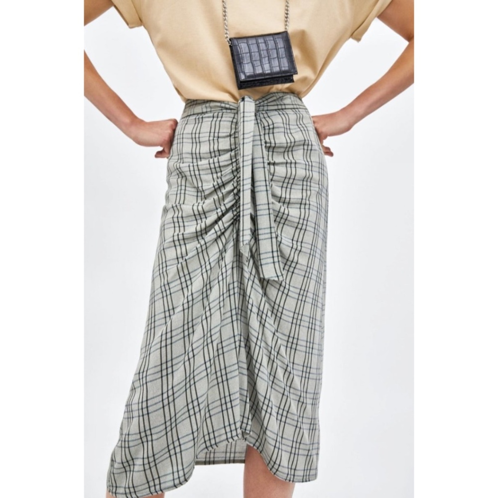Zara Plaid Midi Skirt in Light Green and Black